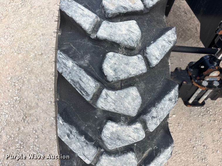 image for item FC2280 Gehl RS8-42 telehandler