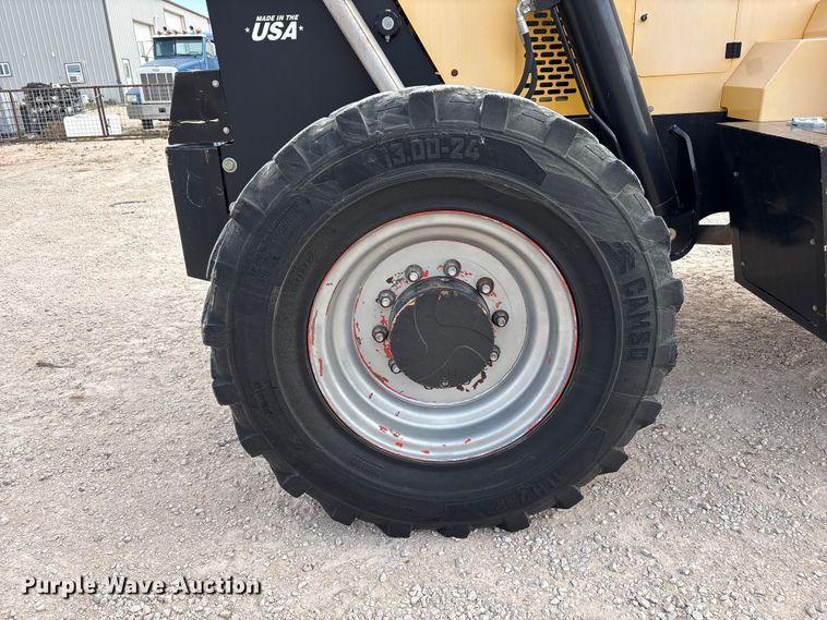 image for item FC2280 Gehl RS8-42 telehandler