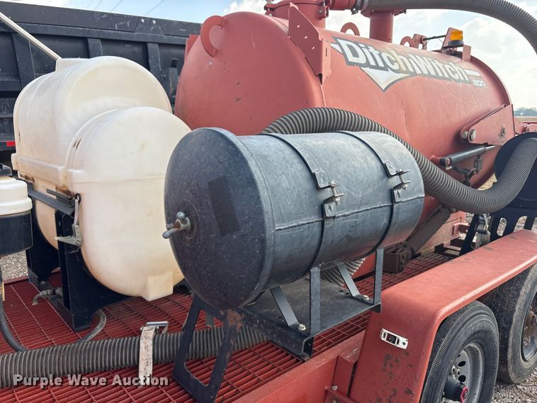 image for item FC2282 2014 Ditch witch FX30 vacuum excavator