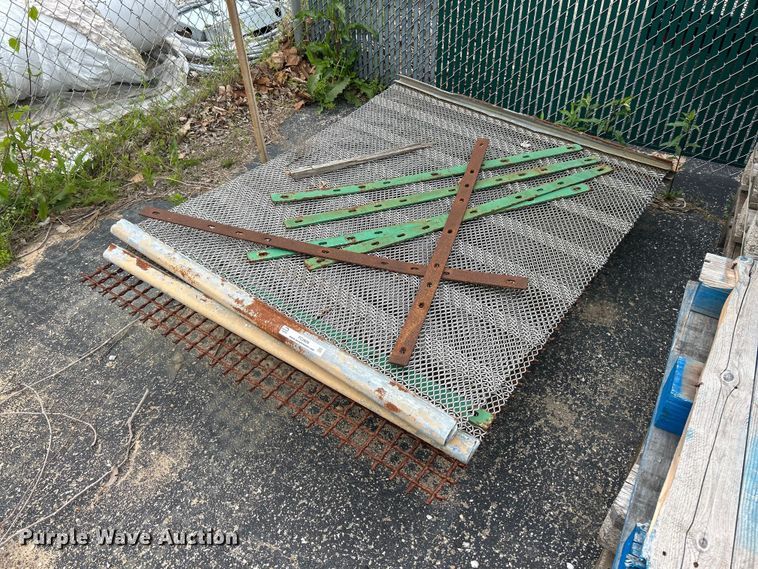 image for item FC2609 McCloskey R105 screen mesh 
