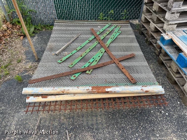 image for item FC2609 McCloskey R105 screen mesh 