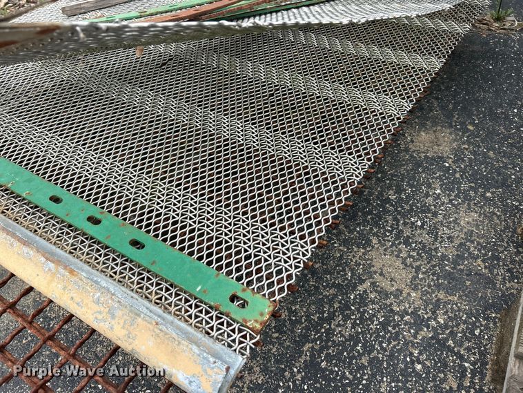 image for item FC2609 McCloskey R105 screen mesh 