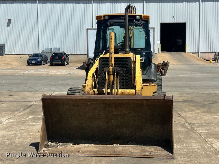 image for item FC2629 1998 John Deere 410E backhoe