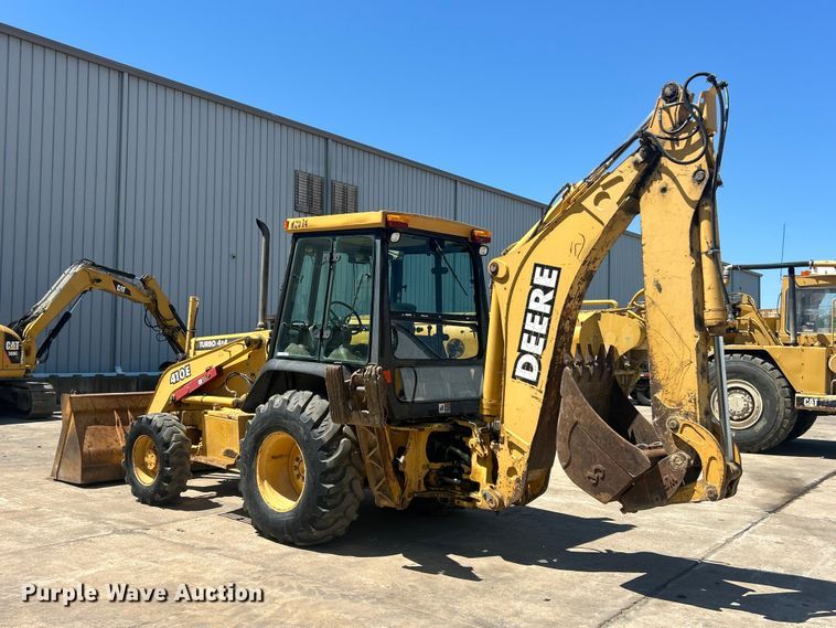 image for item FC2629 1998 John Deere 410E backhoe