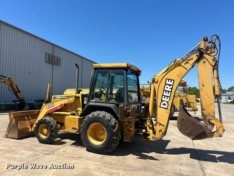 image for item FC2629 1998 John Deere 410E backhoe