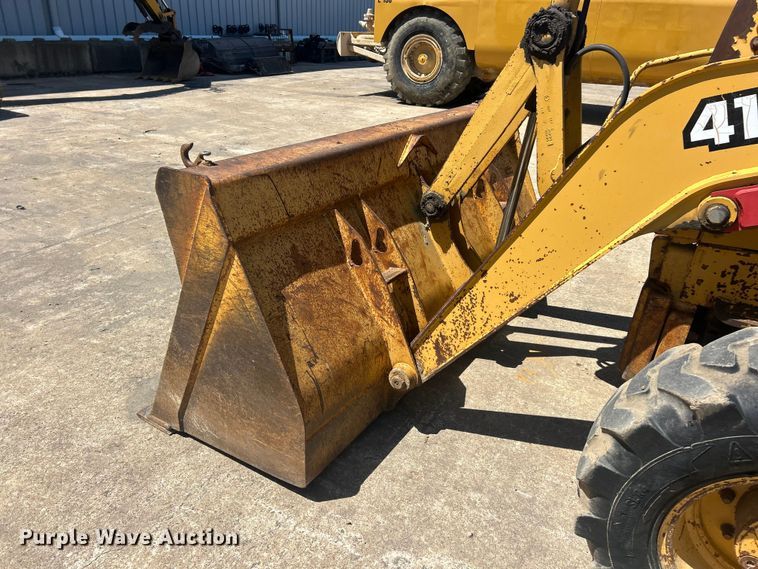 image for item FC2629 1998 John Deere 410E backhoe