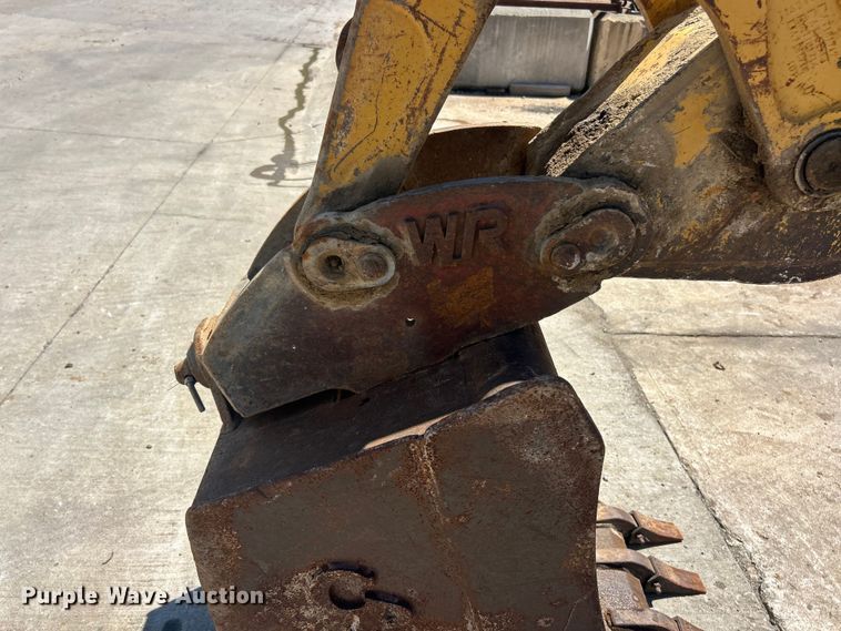 image for item FC2629 1998 John Deere 410E backhoe
