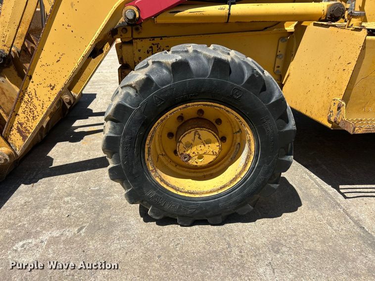 image for item FC2629 1998 John Deere 410E backhoe