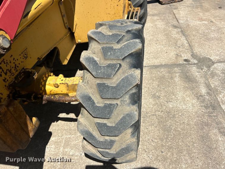 image for item FC2629 1998 John Deere 410E backhoe