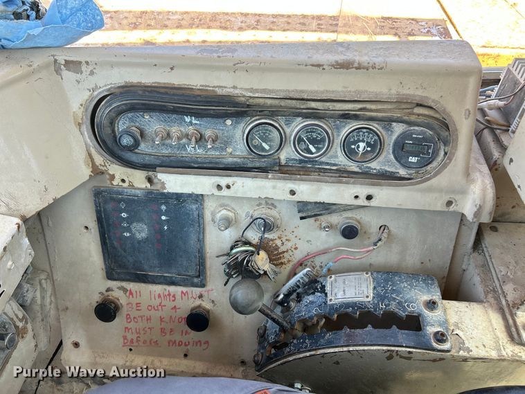 image for item FC2630 1986 Caterpillar 613C water wagon