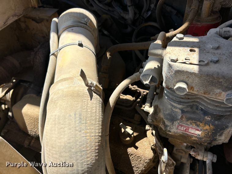 image for item FC2630 1986 Caterpillar 613C water wagon