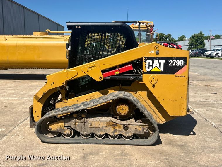 image for item FC2631 2018 Caterpillar 279D tracked skid steer loader