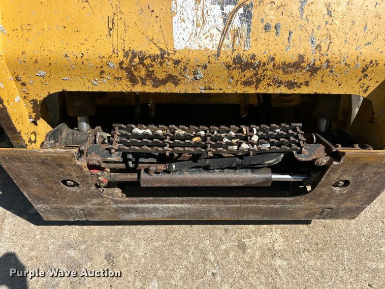 image for item FC2631 2018 Caterpillar 279D tracked skid steer loader