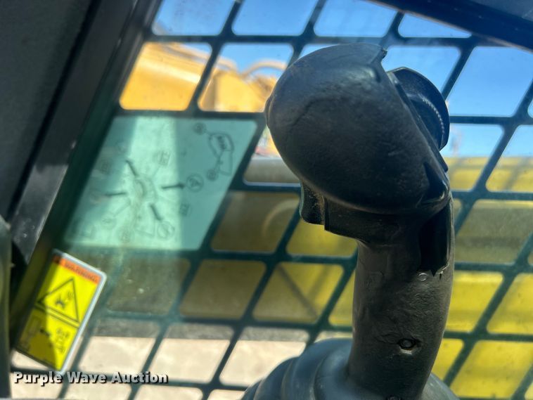 image for item FC2631 2018 Caterpillar 279D tracked skid steer loader