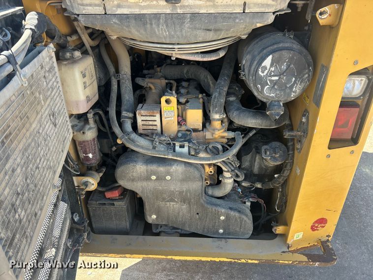 image for item FC2631 2018 Caterpillar 279D tracked skid steer loader