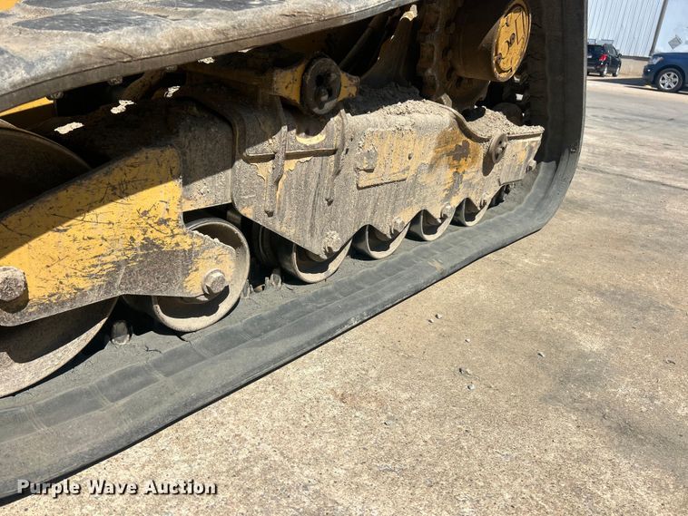 image for item FC2631 2018 Caterpillar 279D tracked skid steer loader