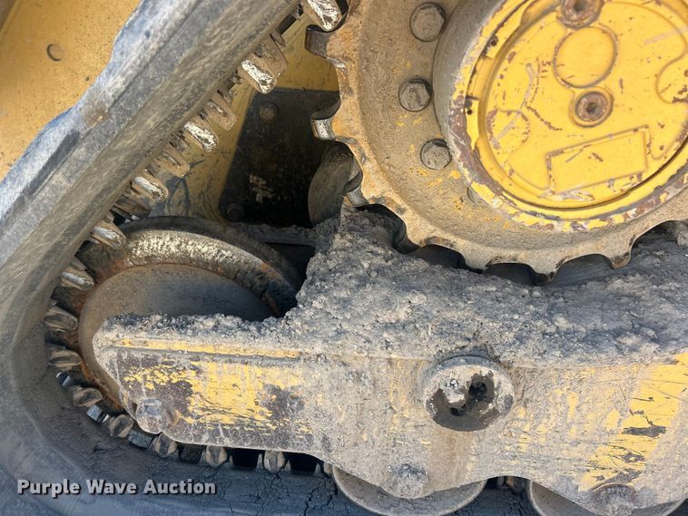 image for item FC2631 2018 Caterpillar 279D tracked skid steer loader
