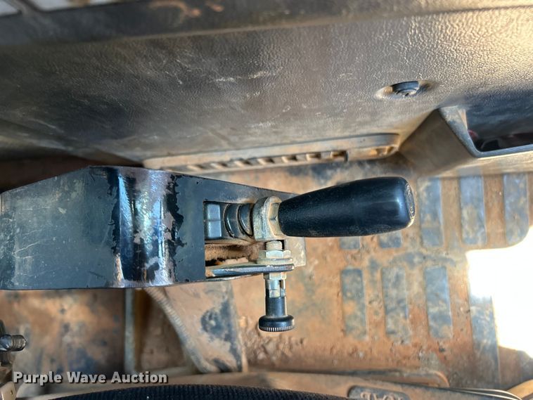 image for item FC2632 2006 Komatsu HM400-2 articulated haul truck