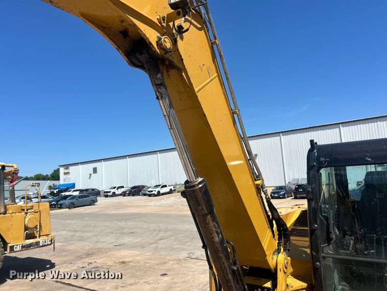 image for item FC2633 2018 Caterpillar 308E2CR mini excavator
