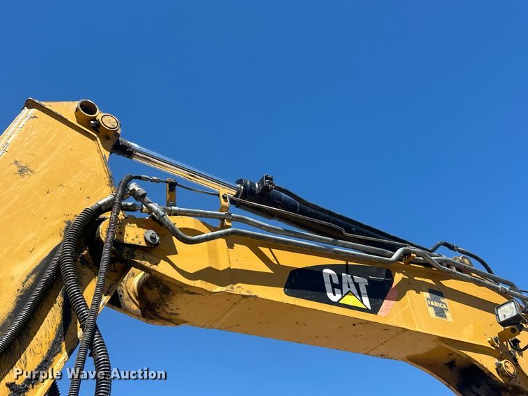image for item FC2633 2018 Caterpillar 308E2CR mini excavator