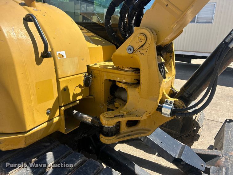 image for item FC2633 2018 Caterpillar 308E2CR mini excavator