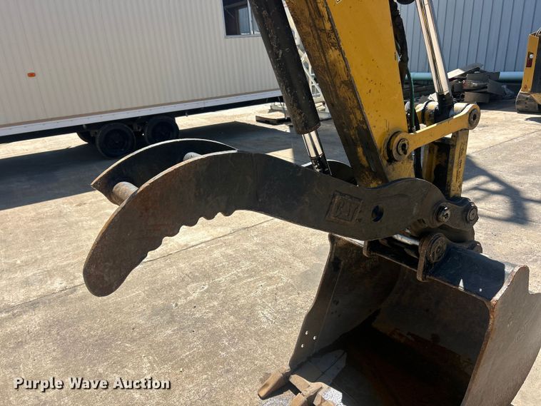 image for item FC2633 2018 Caterpillar 308E2CR mini excavator