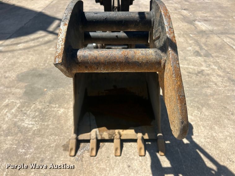 image for item FC2633 2018 Caterpillar 308E2CR mini excavator