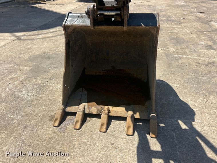 image for item FC2633 2018 Caterpillar 308E2CR mini excavator