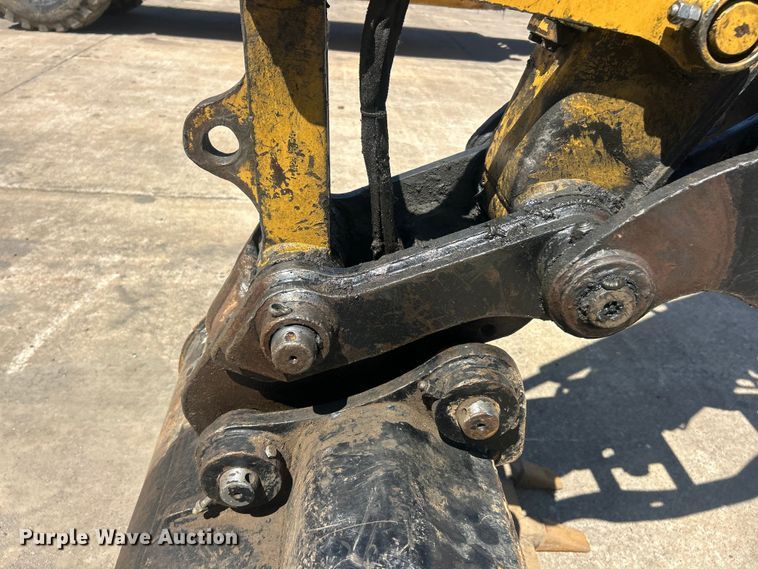 image for item FC2633 2018 Caterpillar 308E2CR mini excavator