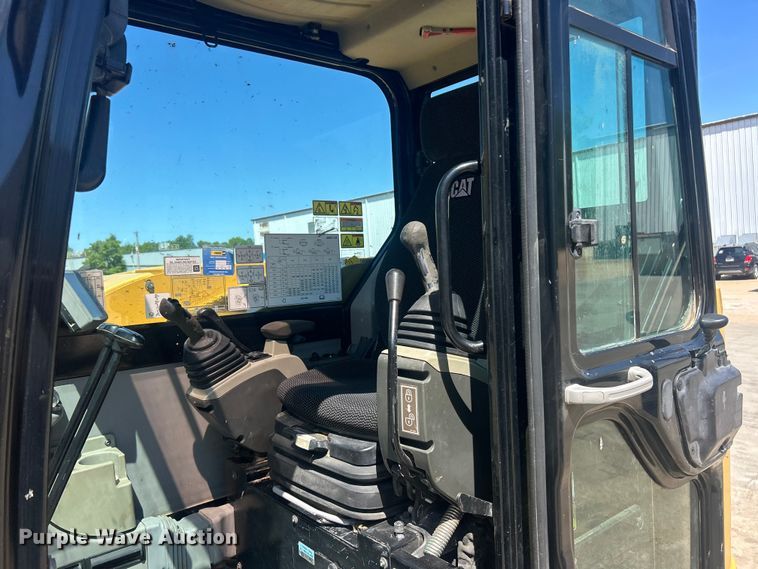 image for item FC2633 2018 Caterpillar 308E2CR mini excavator