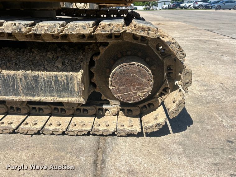 image for item FC2633 2018 Caterpillar 308E2CR mini excavator