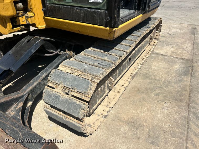 image for item FC2633 2018 Caterpillar 308E2CR mini excavator