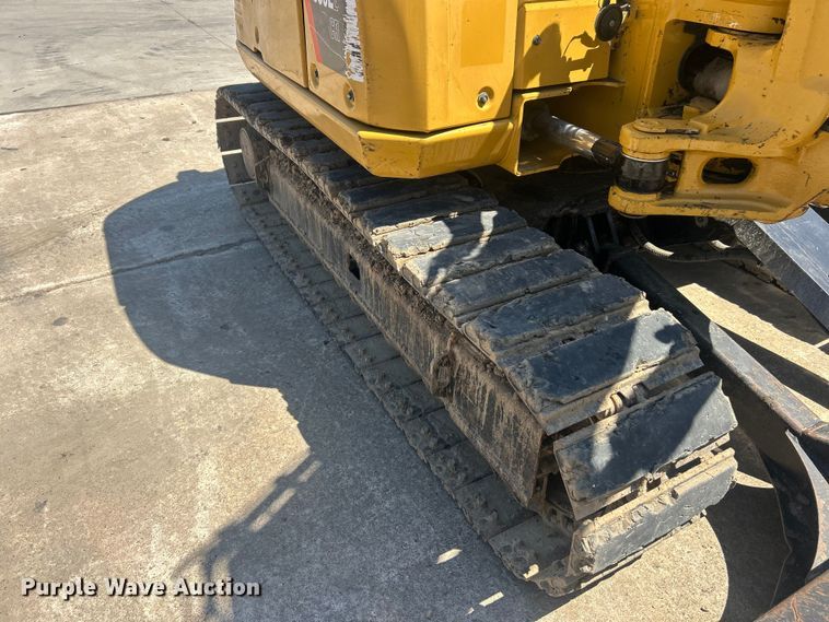 image for item FC2633 2018 Caterpillar 308E2CR mini excavator