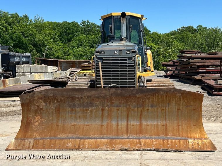 image for item FC2634 2012 John Deere 850K WLT dozer
