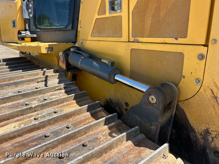 image for item FC2634 2012 John Deere 850K WLT dozer