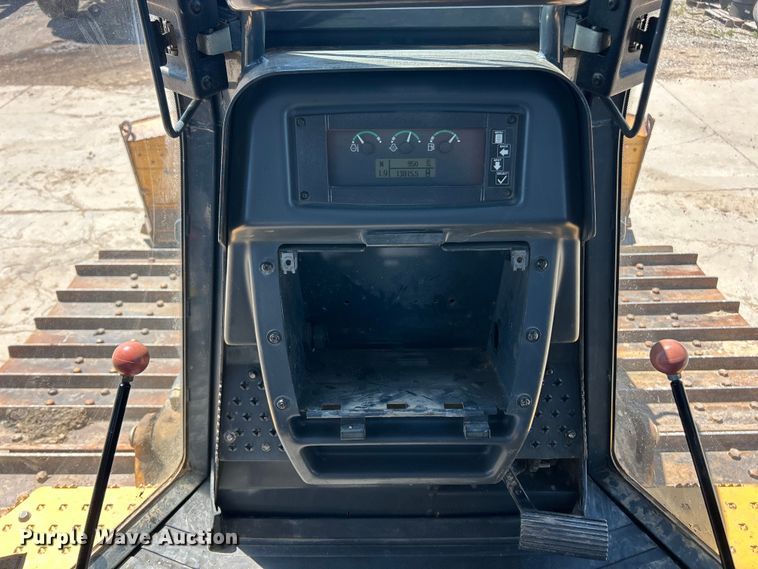 image for item FC2634 2012 John Deere 850K WLT dozer