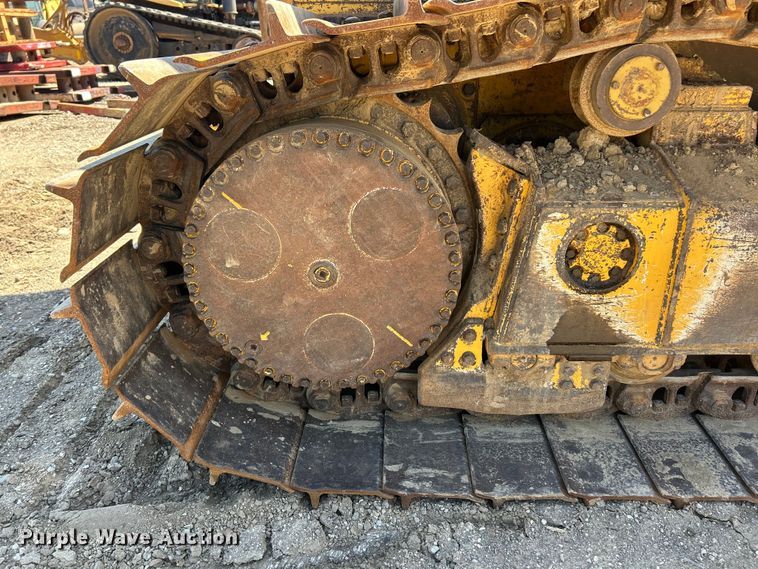 image for item FC2634 2012 John Deere 850K WLT dozer