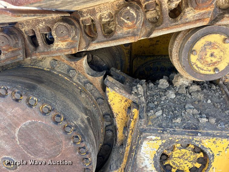 image for item FC2634 2012 John Deere 850K WLT dozer
