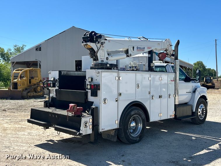 image for item FC2642 2016 Ford F750 Super Duty utility / service truck