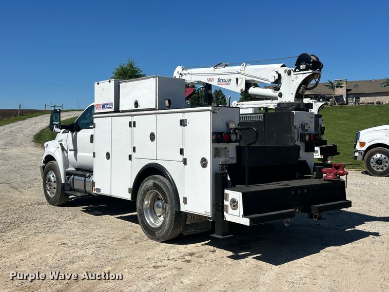 image for item FC2642 2016 Ford F750 Super Duty utility / service truck