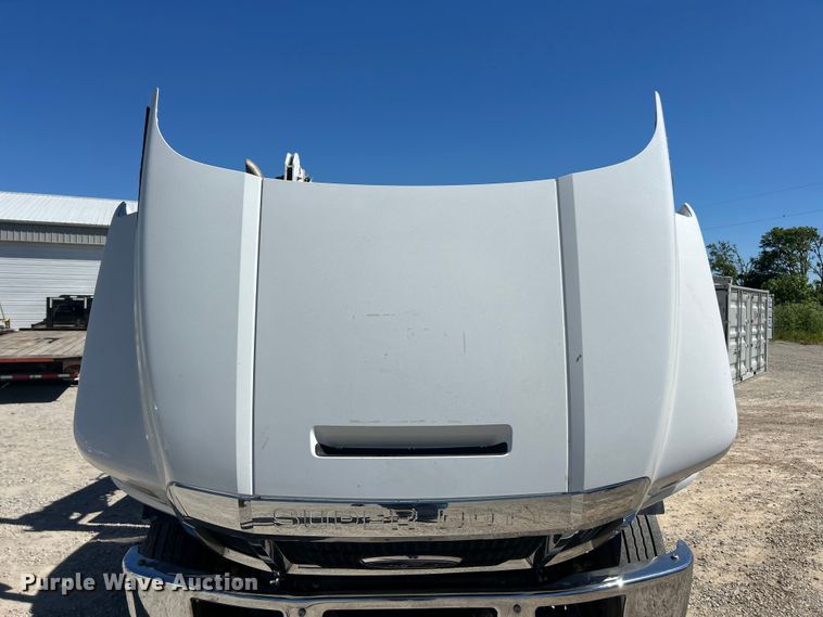 image for item FC2642 2016 Ford F750 Super Duty utility / service truck