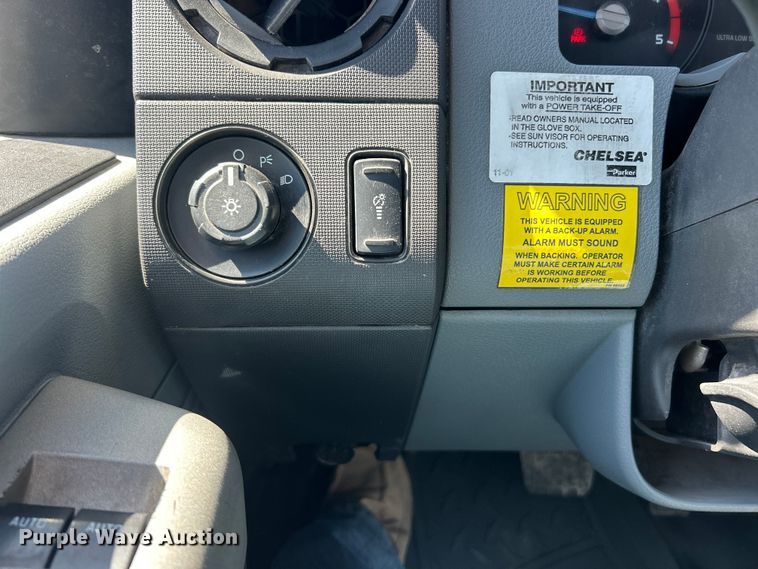 image for item FC2642 2016 Ford F750 Super Duty utility / service truck