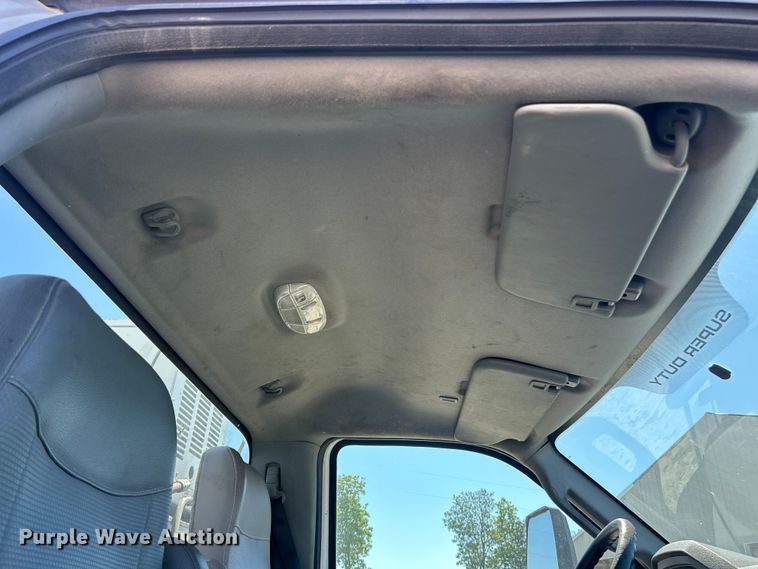 image for item FC2642 2016 Ford F750 Super Duty utility / service truck
