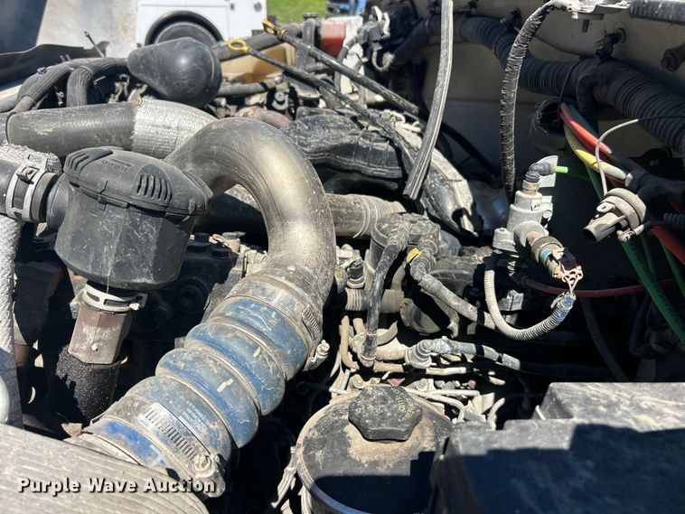 image for item FC2642 2016 Ford F750 Super Duty utility / service truck