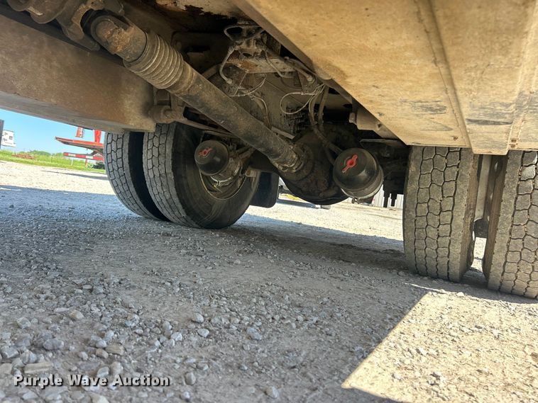 image for item FC2642 2016 Ford F750 Super Duty utility / service truck