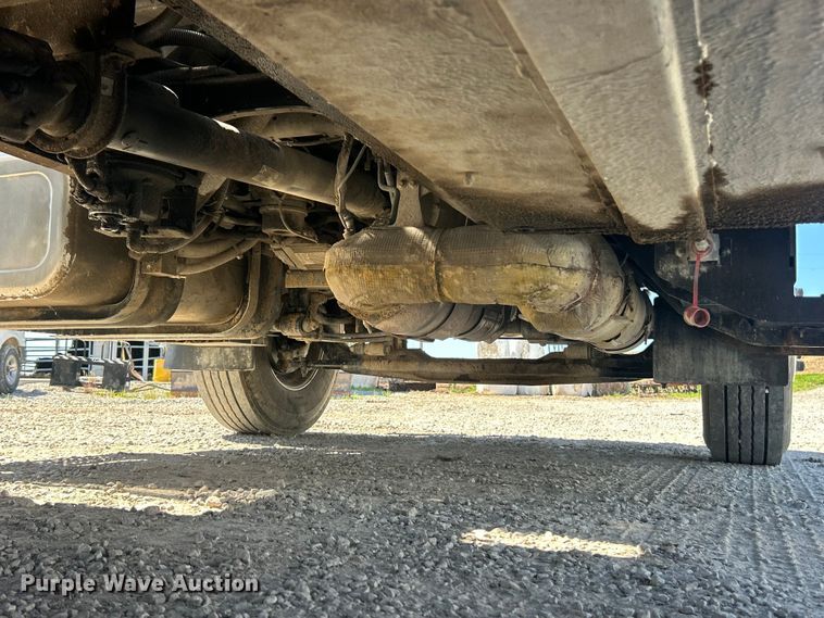 image for item FC2642 2016 Ford F750 Super Duty utility / service truck