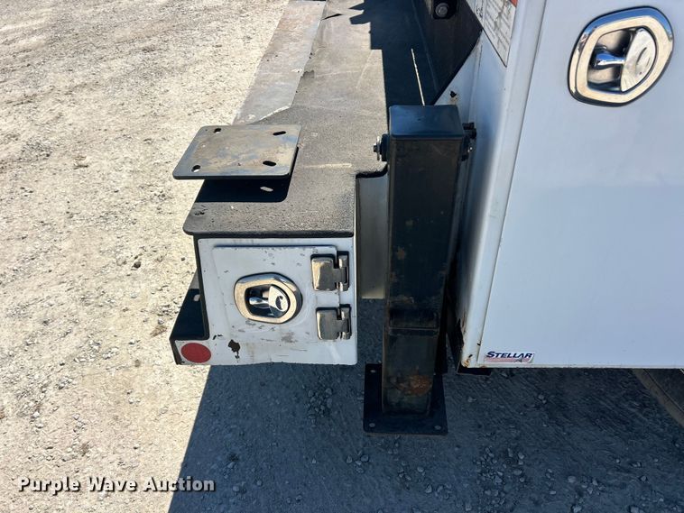 image for item FC2643 2017 Ford F750 Super Duty utility / service truck