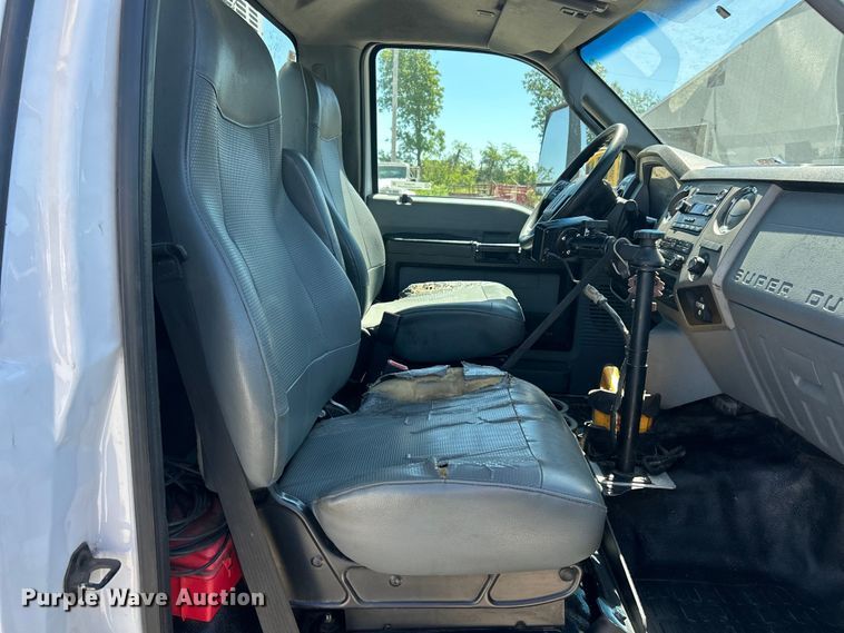 image for item FC2643 2017 Ford F750 Super Duty utility / service truck