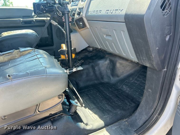 image for item FC2643 2017 Ford F750 Super Duty utility / service truck