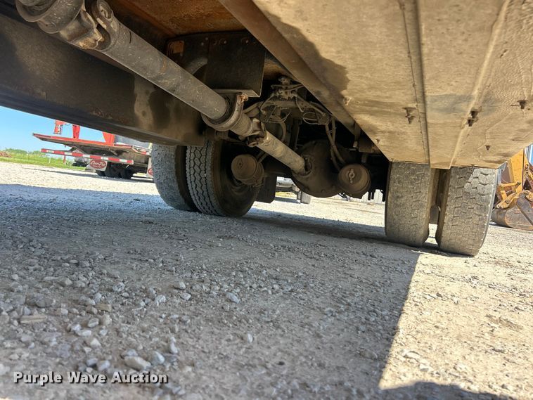 image for item FC2643 2017 Ford F750 Super Duty utility / service truck